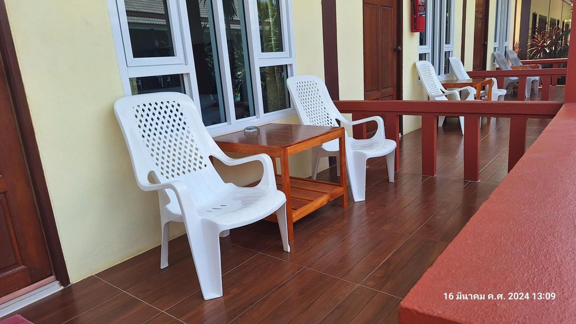 Sleep In Lanta Resort Ko Lanta Exterior foto
